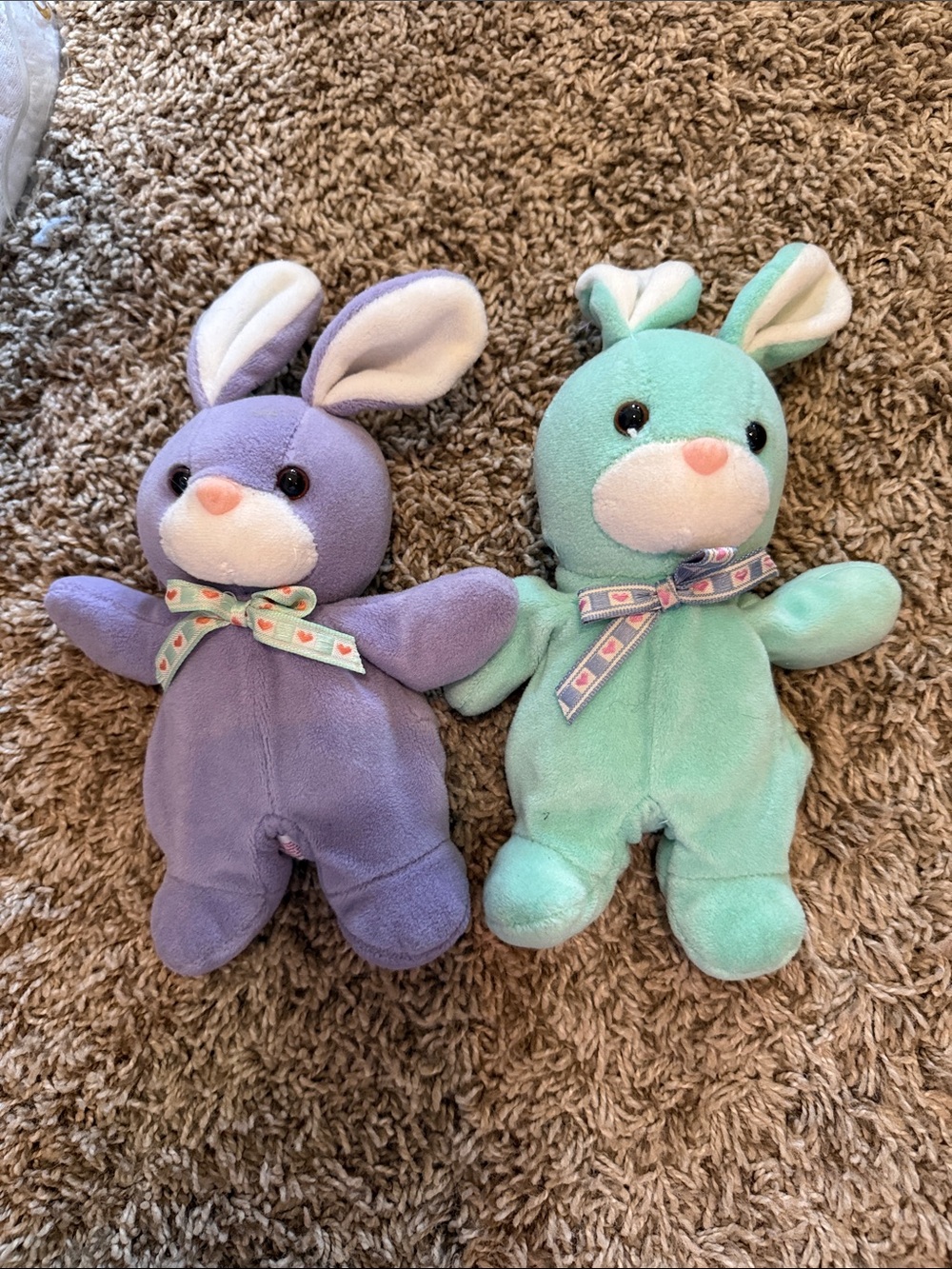 1994 commonwealth toys bunnies purple and teal